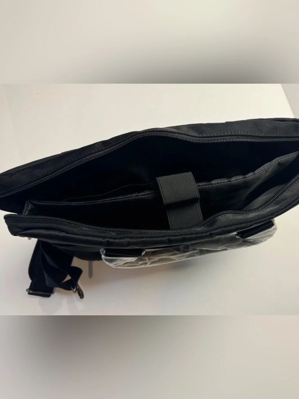 Classic Alfani Black Men's 15” Briefcase Tote Laptop Messenger Bag